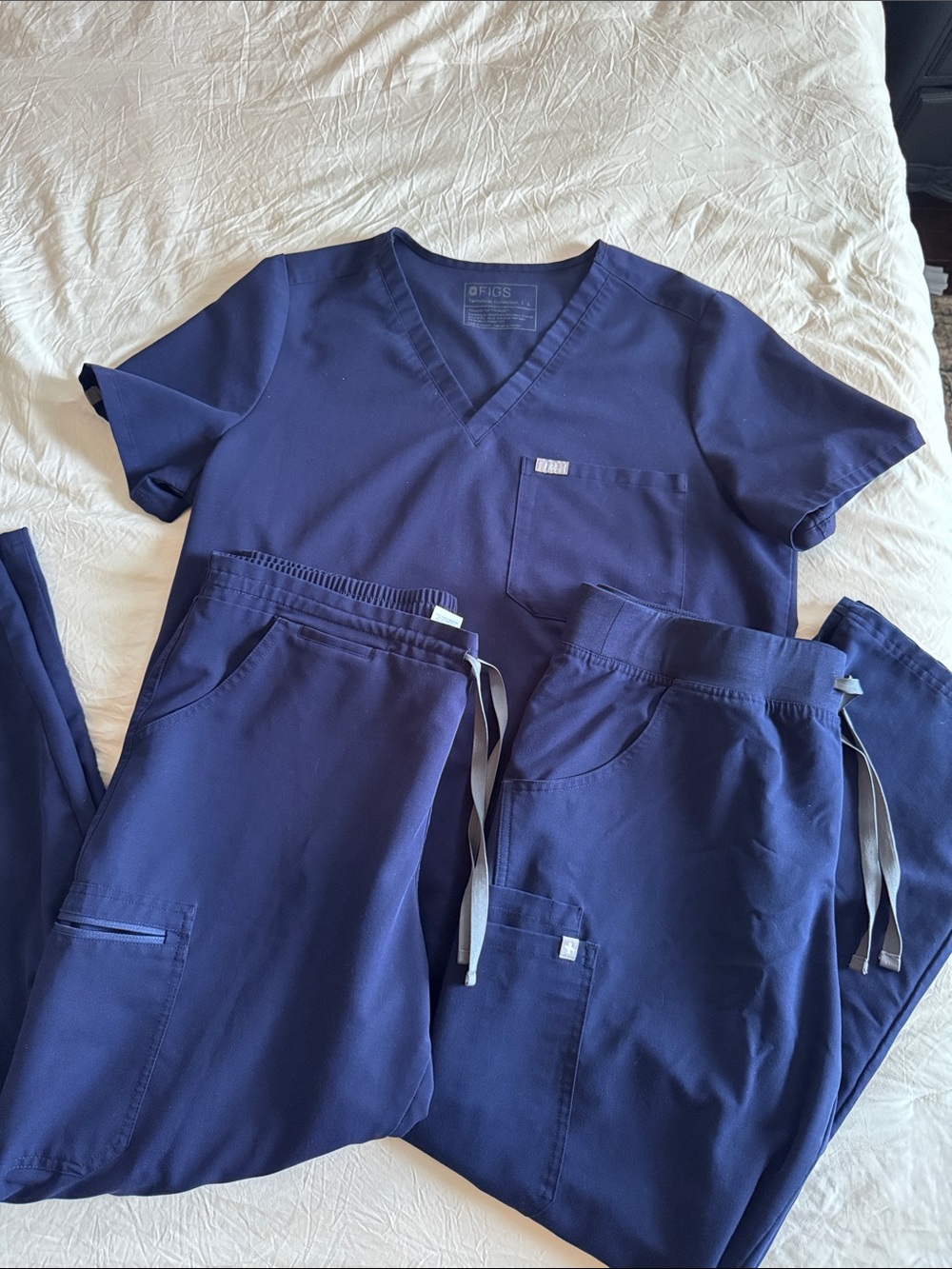Figs Navy V-Neck Scrub Top and Matching Pants Set